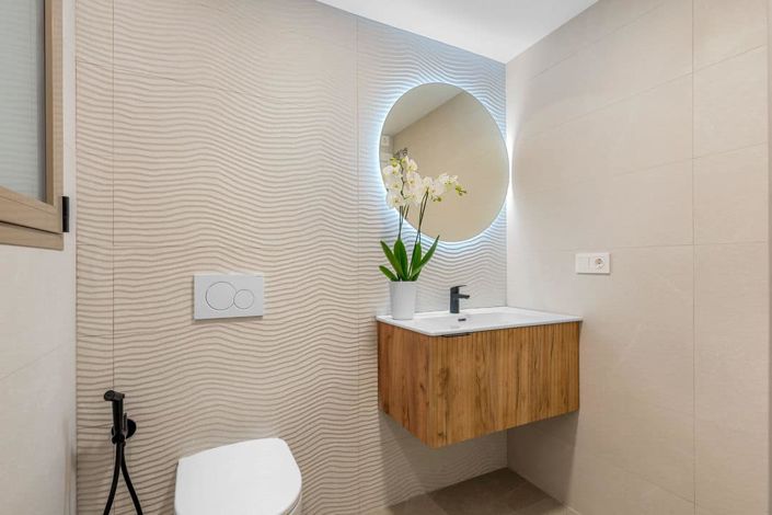 Image No.20-3 Bed Apartment for sale