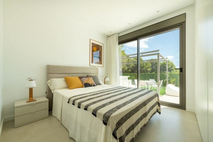 Image No.14-3 Bed Villa for sale