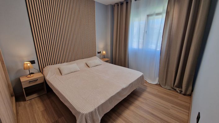 Image No.7-2 Bed Bungalow for sale