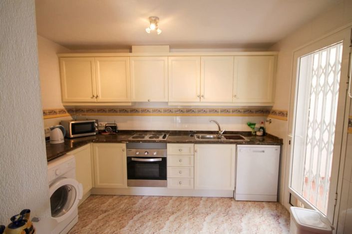 Image No.10-2 Bed Apartment for sale