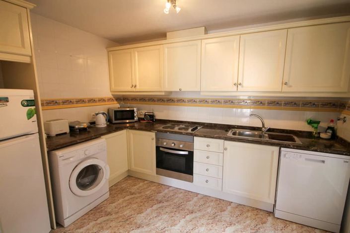 Image No.9-2 Bed Apartment for sale