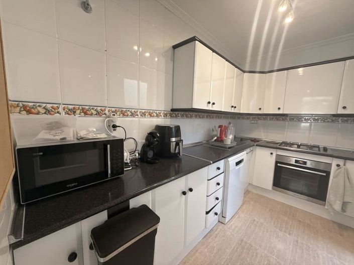 Image No.7-3 Bed Apartment for sale