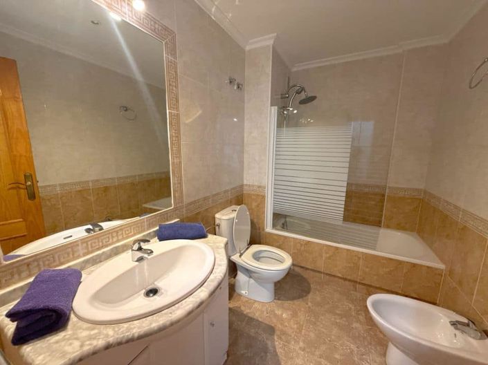 Image No.12-2 Bed Apartment for sale