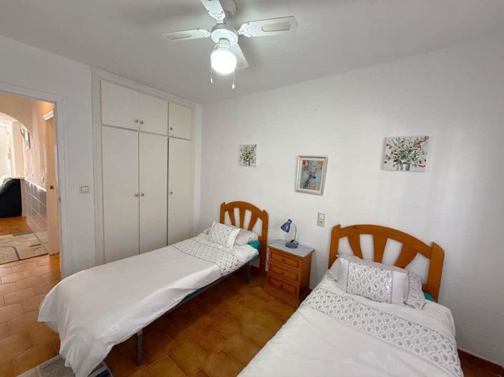 Image No.10-3 Bed Townhouse for sale