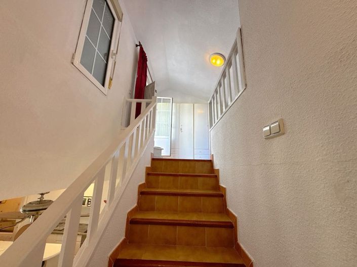 Image No.15-3 Bed Townhouse for sale