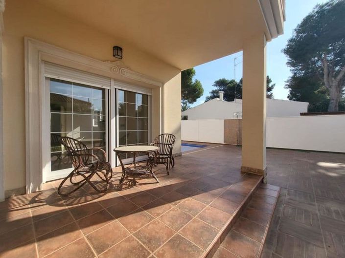 Image No.21-4 Bed Villa for sale