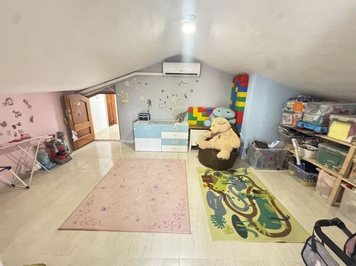 Image No.20-5 Bed Villa for sale