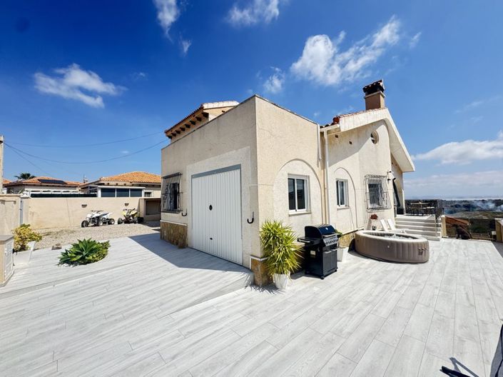 Image No.23-5 Bed Villa for sale