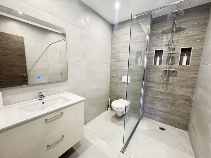 Image No.31-5 Bed Villa for sale