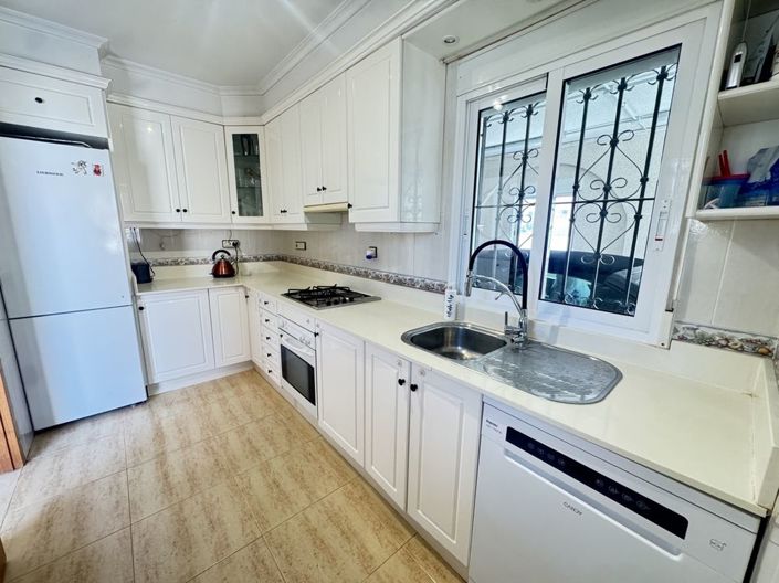 Image No.9-5 Bed Villa for sale