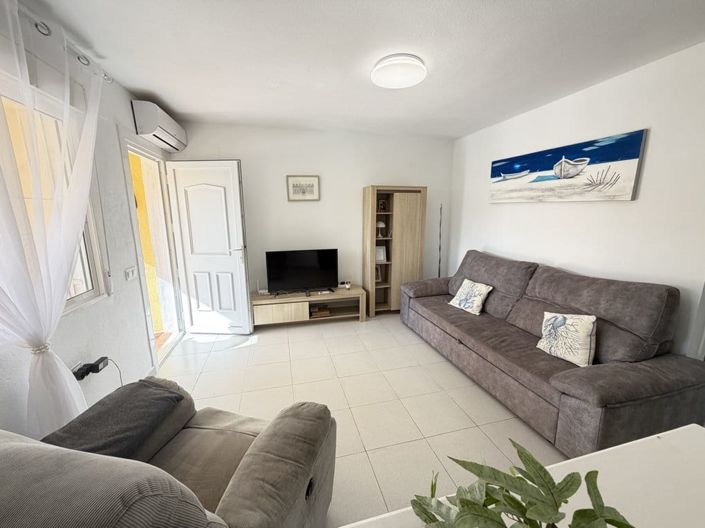 Image No.6-Apartment for sale