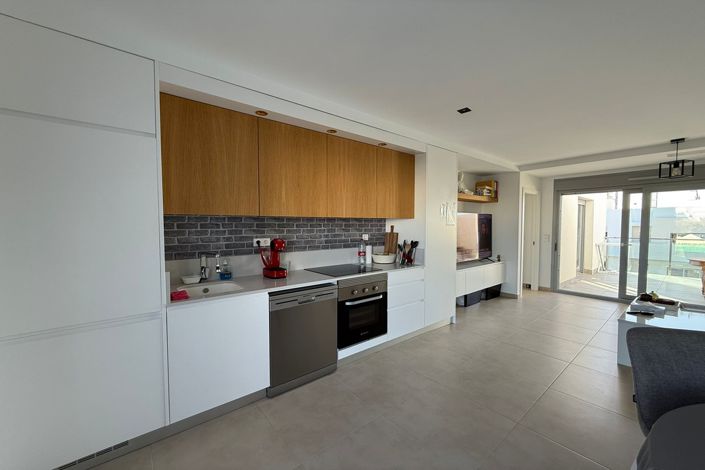 Image No.5-1 Bed Penthouse for sale