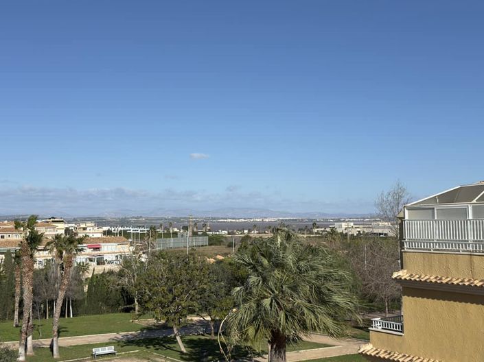 Image No.32-4 Bed Townhouse for sale