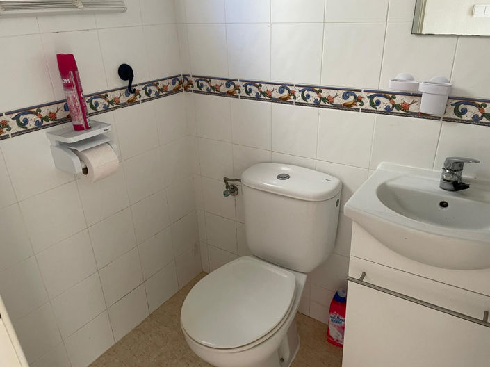 Image No.5-2 Bed Townhouse for sale