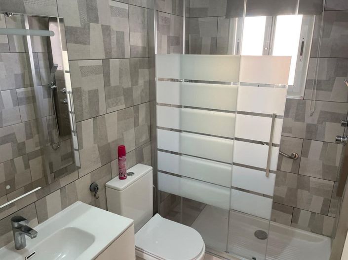 Image No.8-2 Bed Townhouse for sale