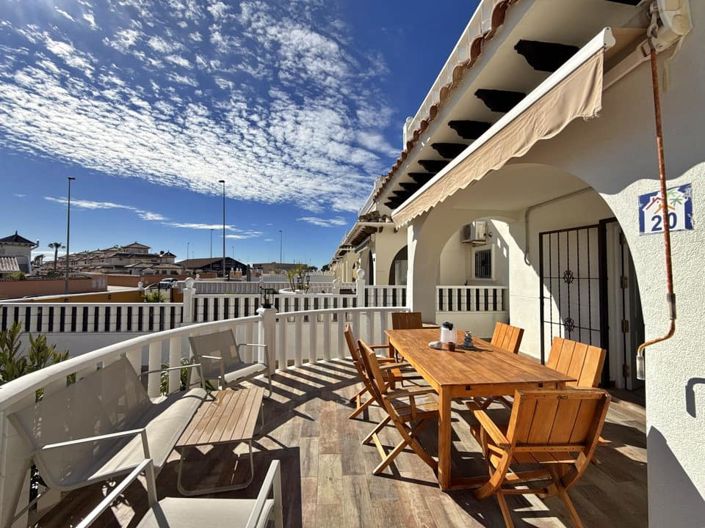 Image No.7-3 Bed Townhouse for sale