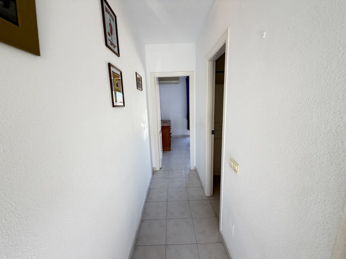Image No.13-2 Bed Townhouse for sale