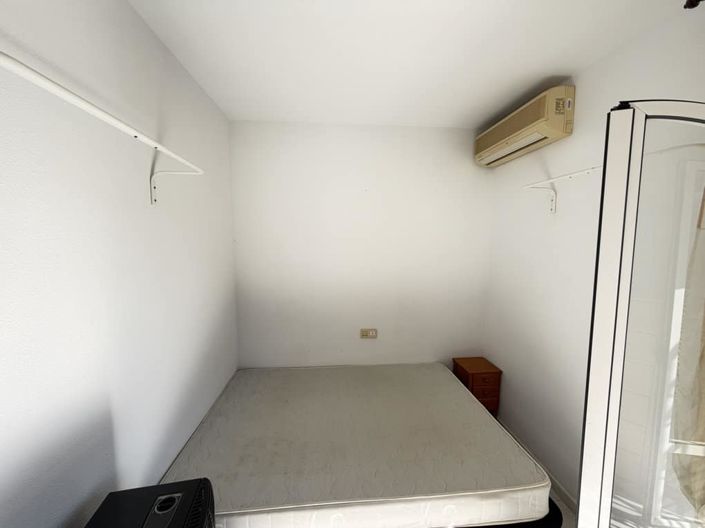 Image No.17-2 Bed Townhouse for sale