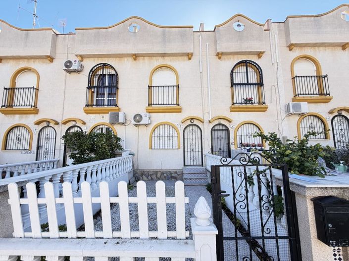 Image No.4-2 Bed Townhouse for sale