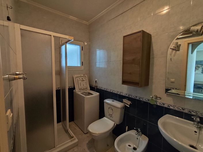 Image No.10-2 Bed Bungalow for sale