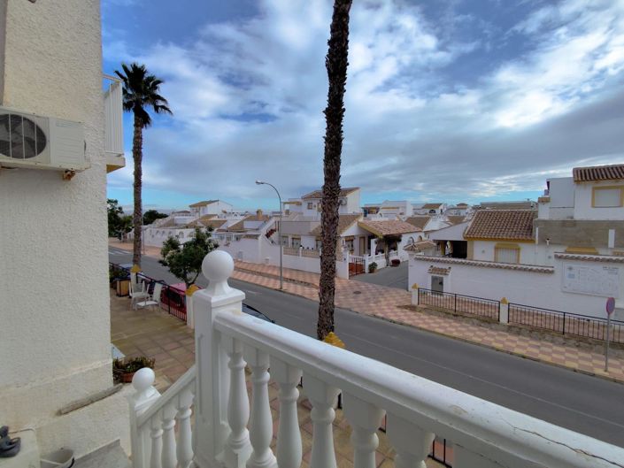 Image No.12-2 Bed Bungalow for sale