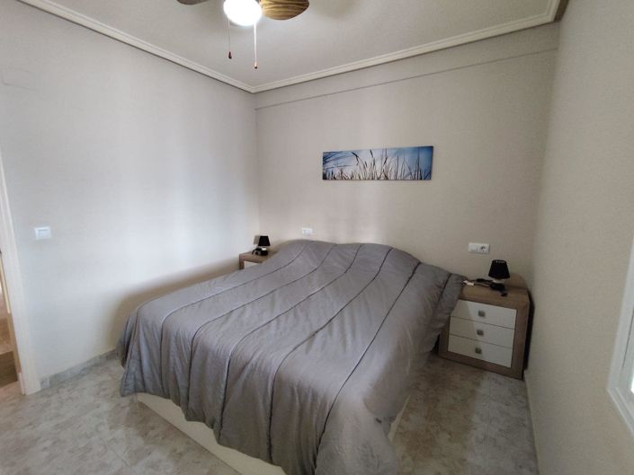 Image No.8-2 Bed Bungalow for sale