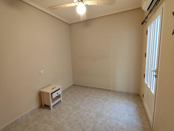 Image No.9-2 Bed Bungalow for sale