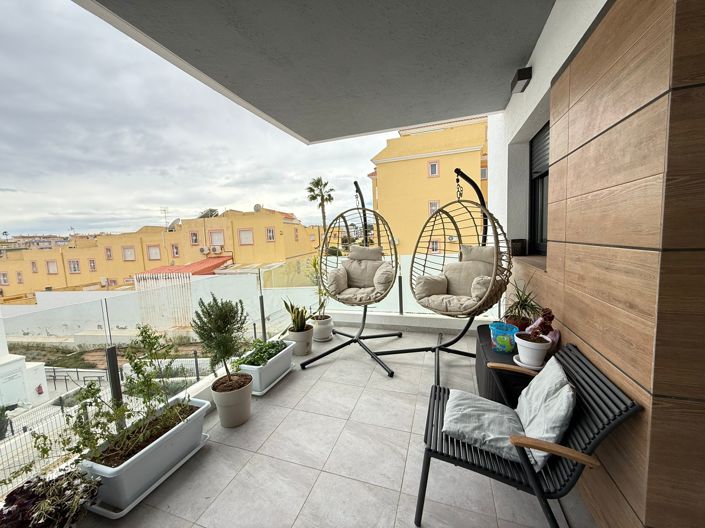 Image No.3-3 Bed Apartment for sale