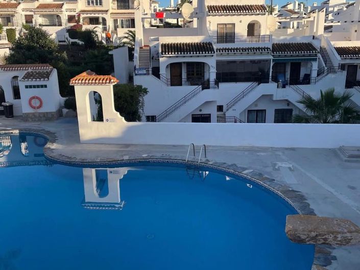 Image No.7-3 Bed Townhouse for sale