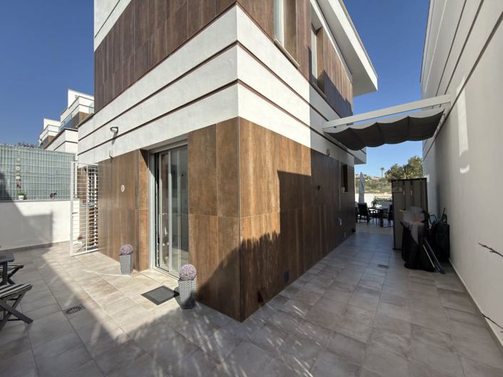 Image No.11-3 Bed Villa for sale