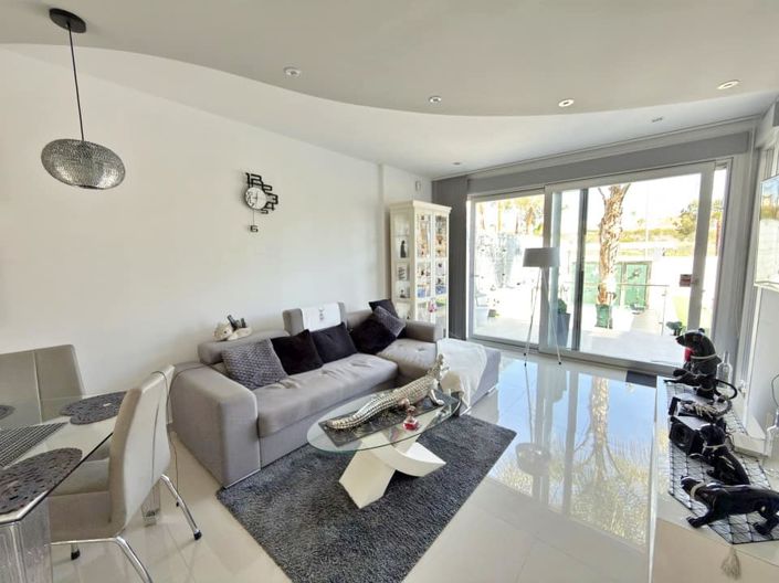 Image No.20-3 Bed Villa for sale