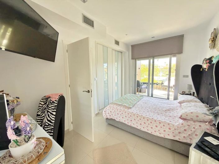 Image No.31-3 Bed Villa for sale