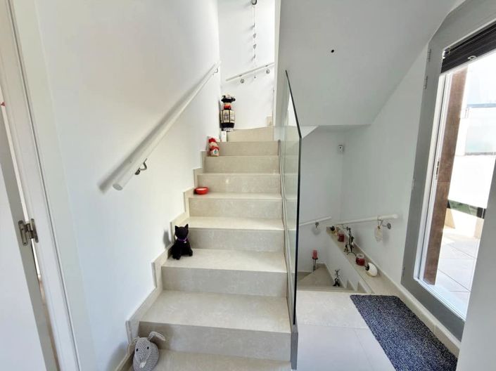 Image No.34-3 Bed Villa for sale