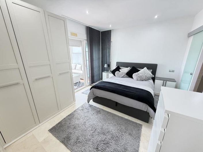 Image No.23-3 Bed Villa for sale