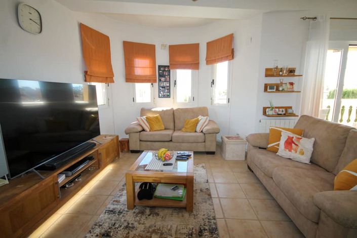 Image No.15-3 Bed Villa for sale