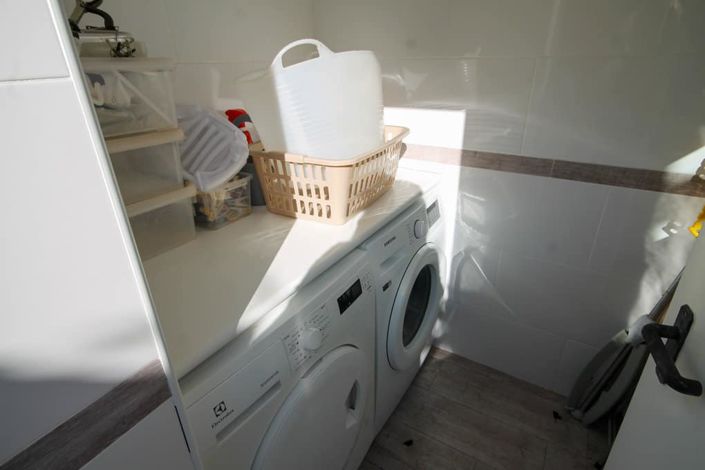 Image No.29-3 Bed Villa for sale