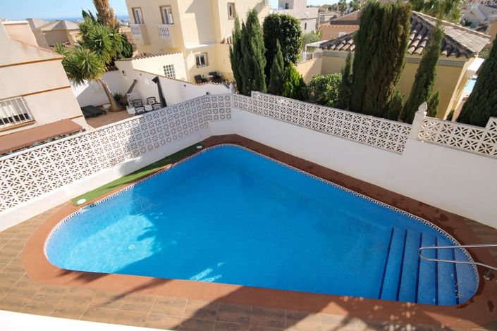 Image No.3-3 Bed Villa for sale