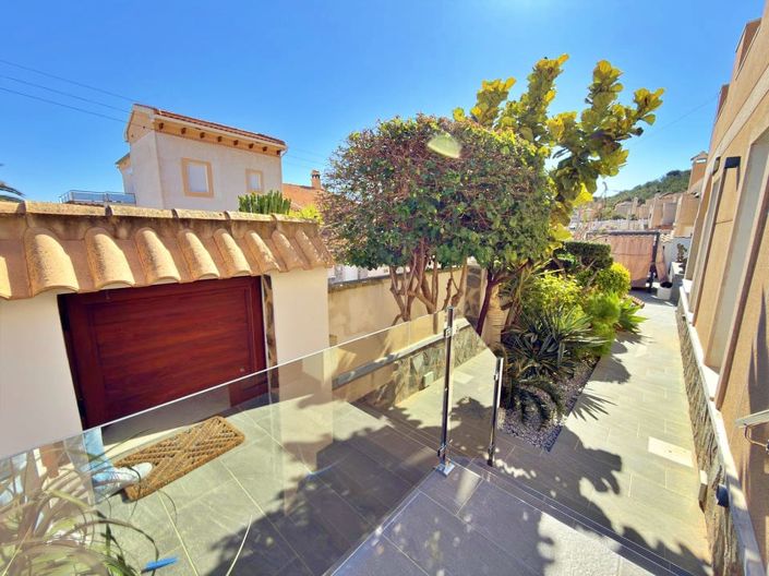 Image No.47-4 Bed Villa for sale