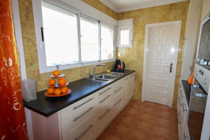 Image No.16-4 Bed Villa for sale