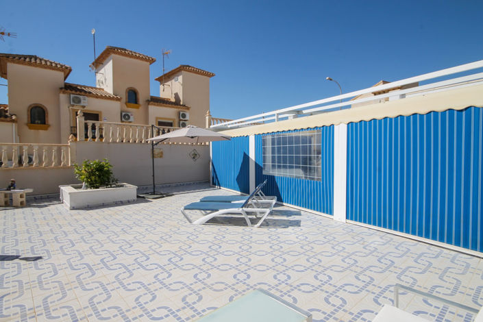 Image No.9-Villa de 4 chambres à vendre à Villamartin