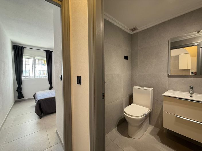 Image No.10-2 Bed Apartment for sale