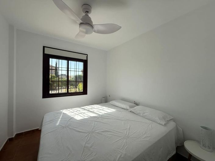 Image No.12-3 Bed Apartment for sale