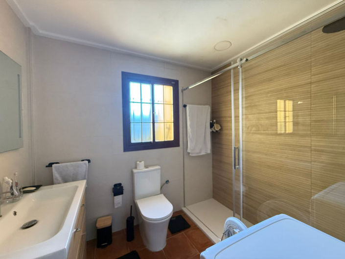 Image No.16-3 Bed Apartment for sale