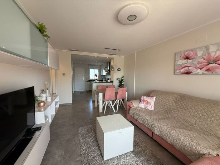 Image No.4-2 Bed Apartment for sale