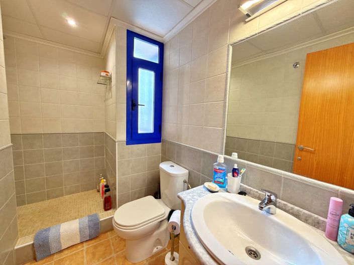 Image No.15-3 Bed Villa for sale