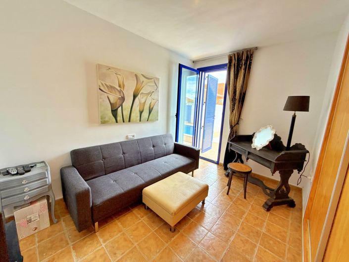 Image No.17-3 Bed Villa for sale