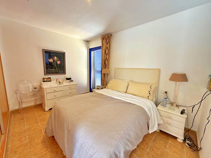 Image No.22-3 Bed Villa for sale