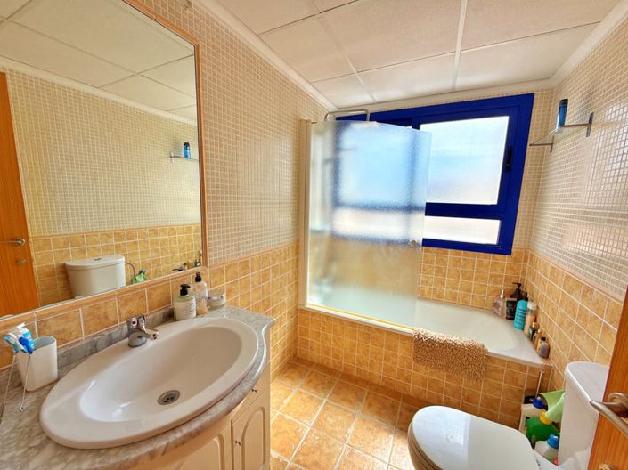 Image No.25-3 Bed Villa for sale