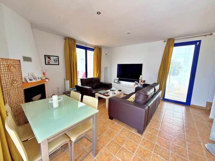 Image No.6-3 Bed Villa for sale