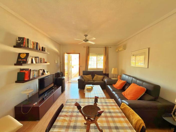 Image No.7-3 Bed Townhouse for sale